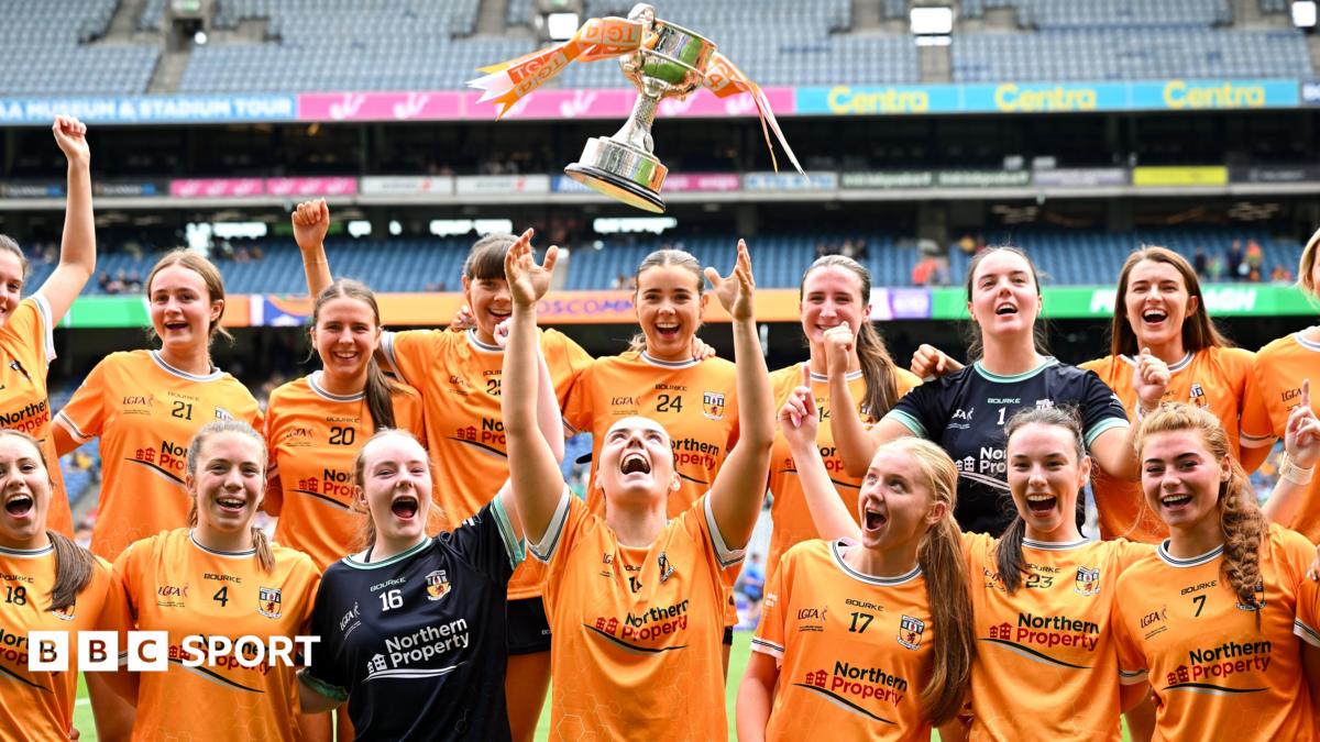 Antrim strike late to win All-Ireland Junior title