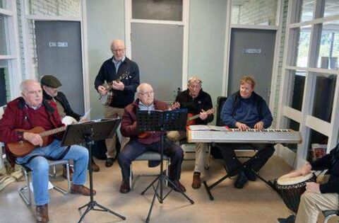 Men's Sheds in Laois tune up for RT&Eacute;